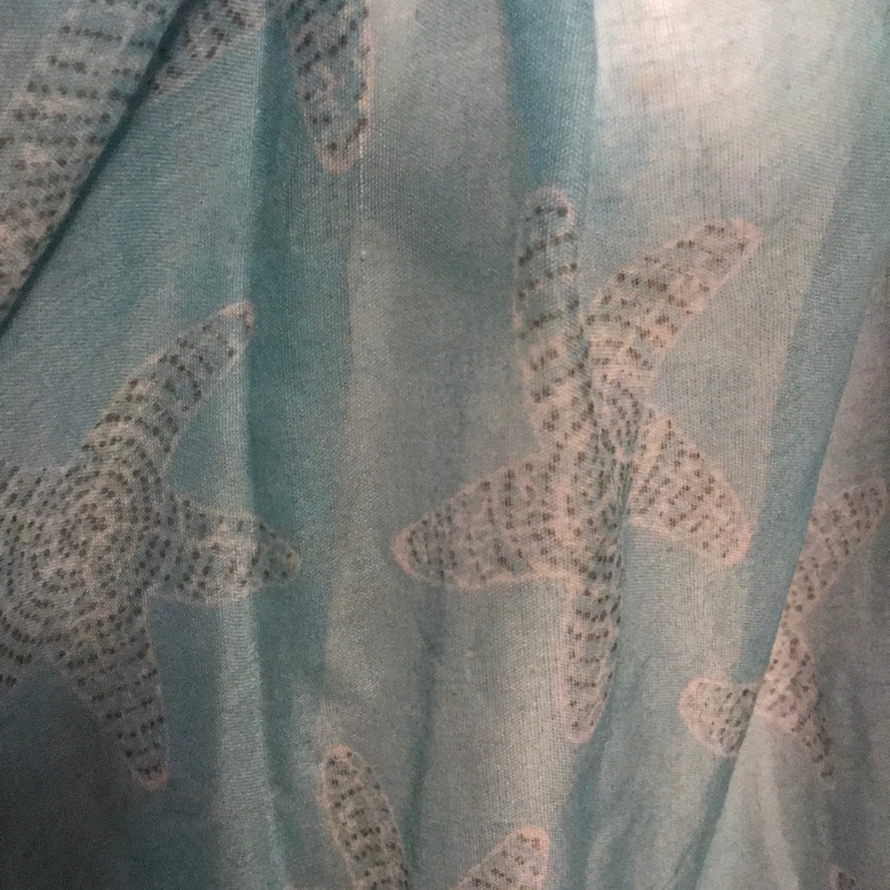 Starfish Scarf - Picture 2 of 3